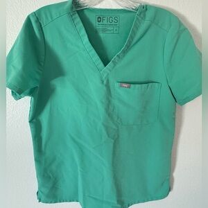Catarina One-Pocket Scrub Top